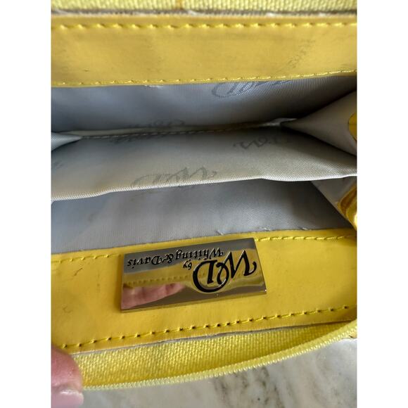 Vintage Whiting & Davis Pale Yellow Mesh Trifold Wallet - Picture 10 of 10